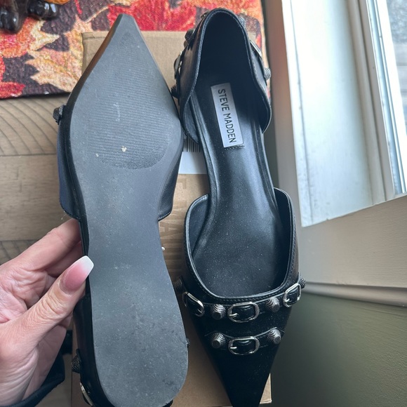Steve Madden flats - Picture 2 of 2